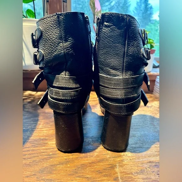 Freebird by Steven Black Tali size 8 - Picture 2 of 8